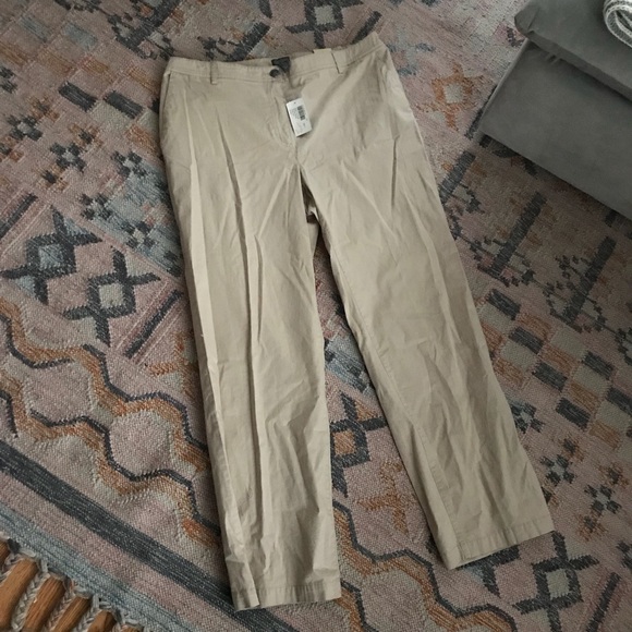 Chico's Pants - NWT Chico’s Additions Light Khaki Pants sz 3 reg